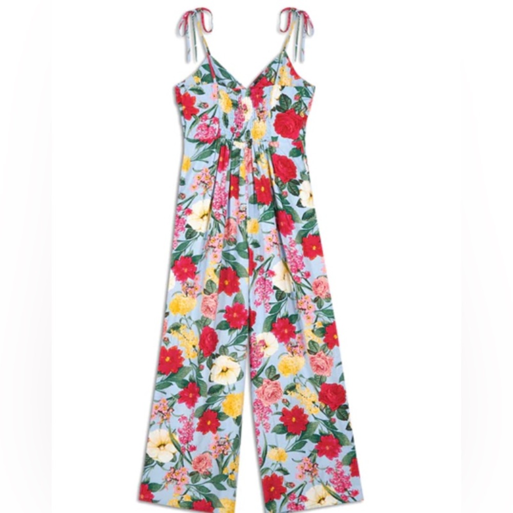 Old navy floral jumpsuit M